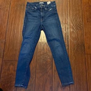 Good American Good Waist